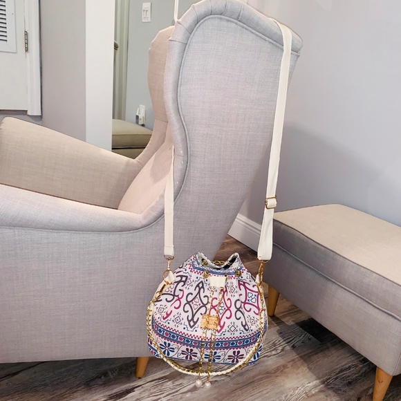 NEW Boho Crossbody/Shoulder Bucket Bag - Picture 2 of 8